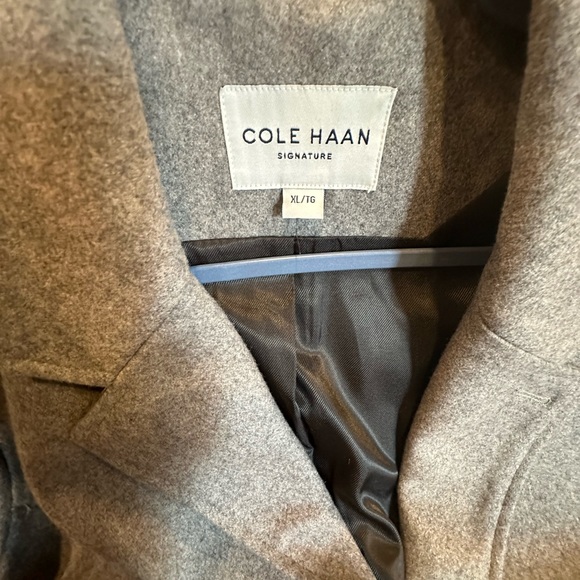 Beautiful like new heather gray wool blend car coat - Picture 2 of 5